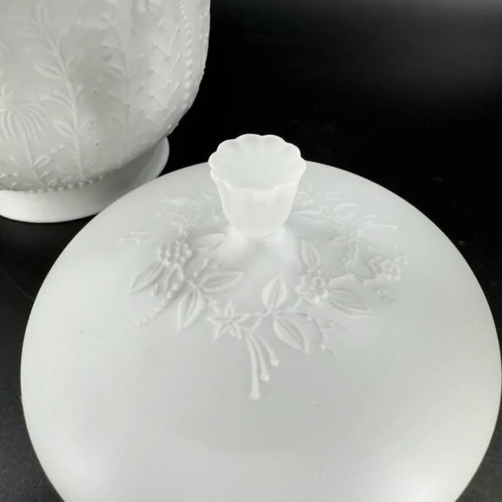 Mid Century Kaiser Candy Bowl Manfred Frey Covered Dish Bowl Porcelain W Sticker